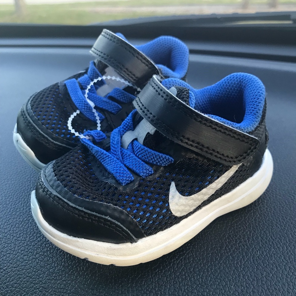Infant Nike shoes